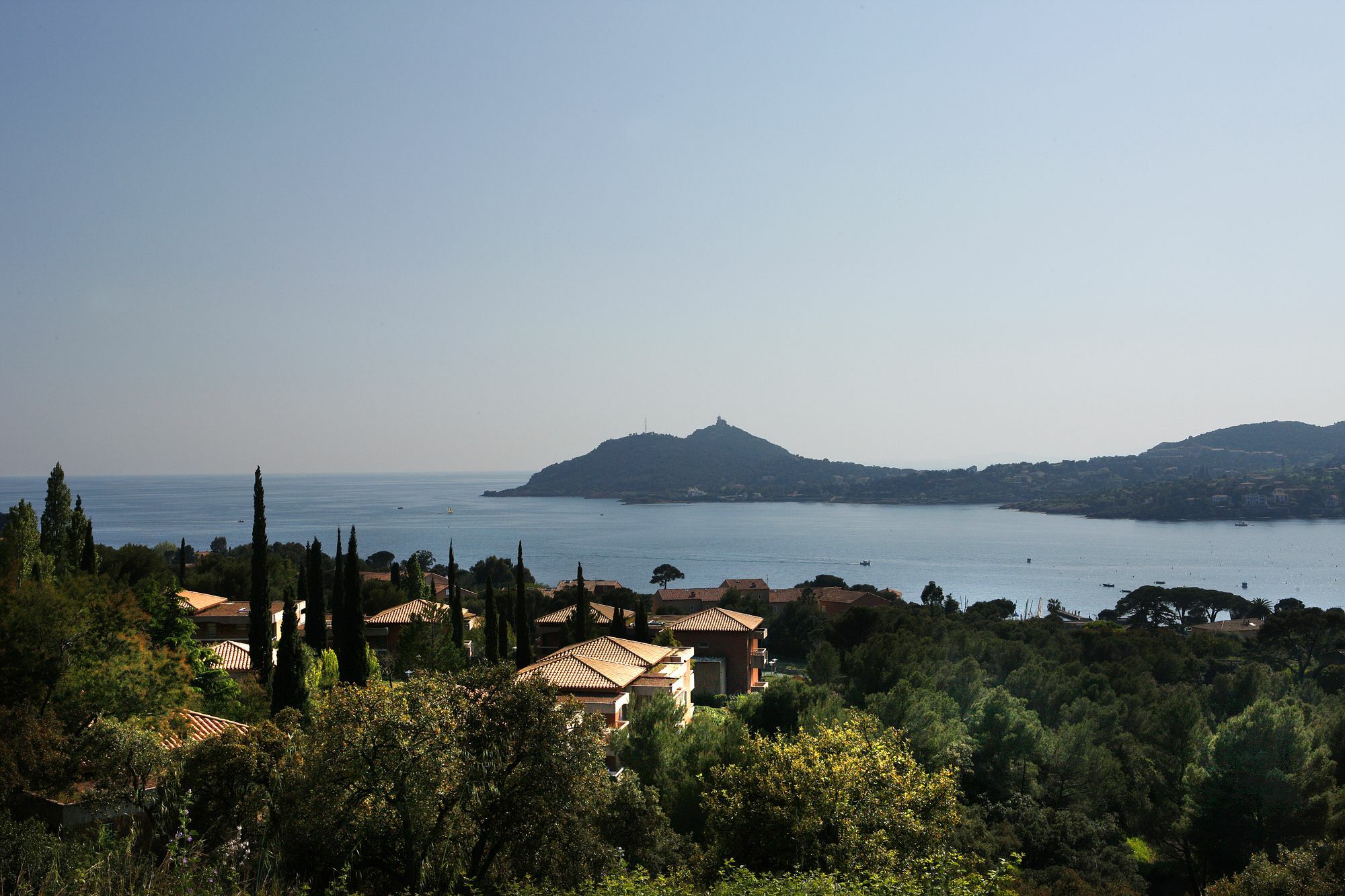 Village Club Les Mas De L'Esterel แซ็งต์-ราฟาเอล ภายนอก รูปภาพ