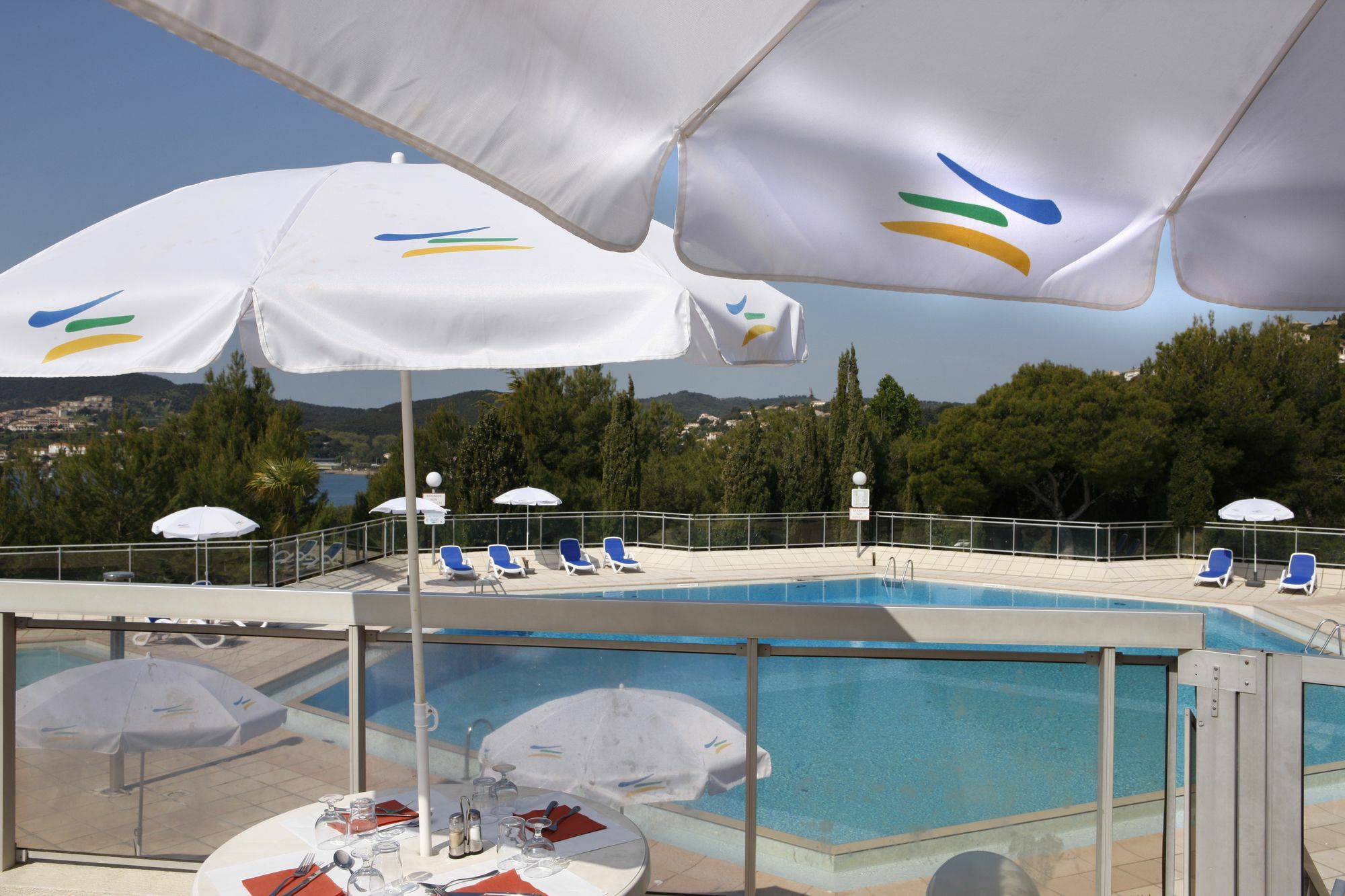 Village Club Les Mas De L'Esterel แซ็งต์-ราฟาเอล ภายนอก รูปภาพ