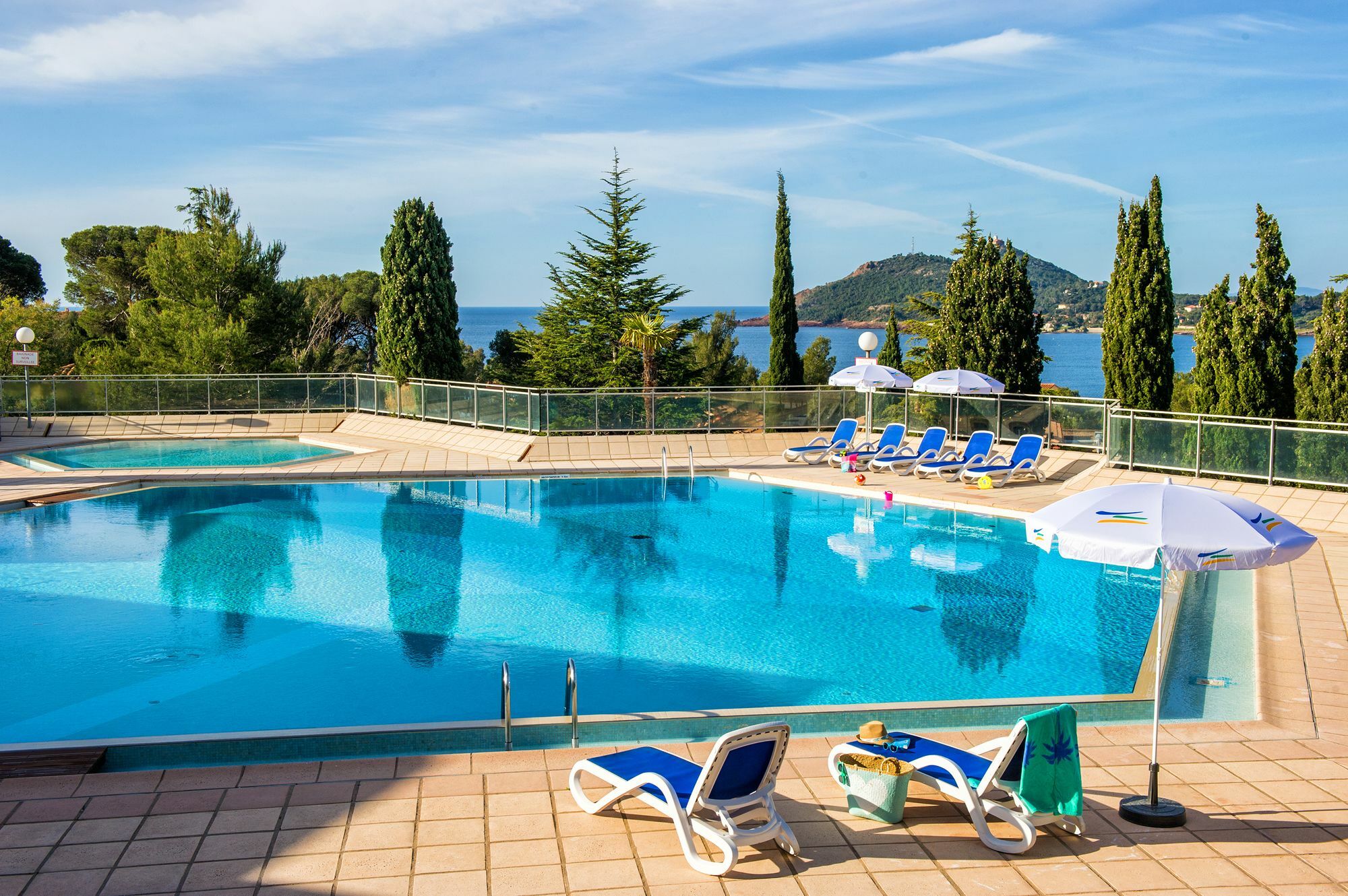 Village Club Les Mas De L'Esterel แซ็งต์-ราฟาเอล ภายนอก รูปภาพ